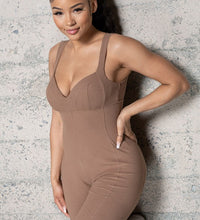 SLEEVE LESS SWEET HEART ROMPER