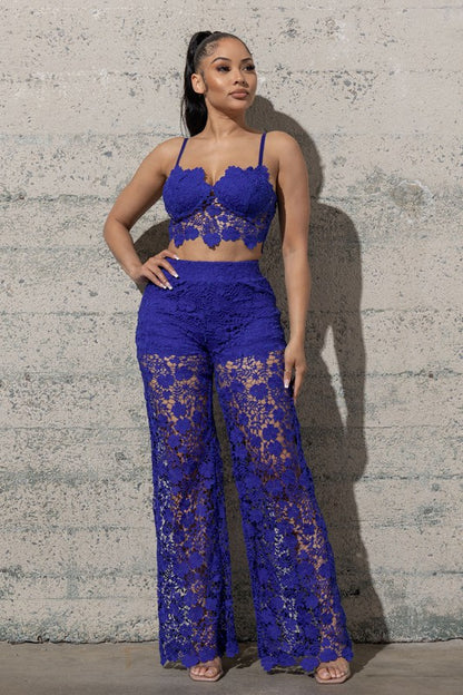 TWO PIECE LACE SET